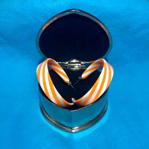 Creamsicle earrings!